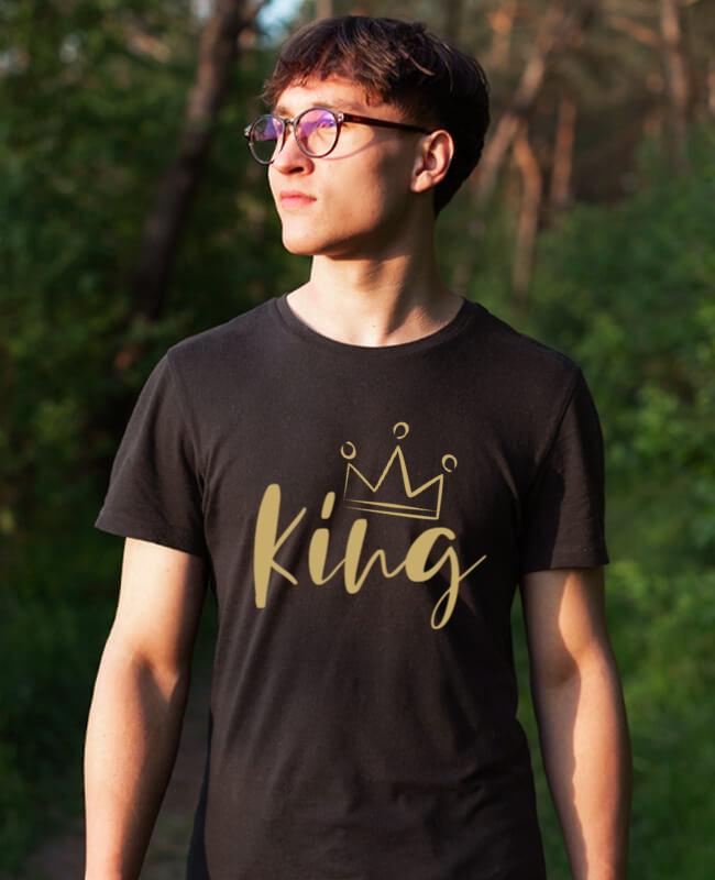 Seaweed and Palm Leaf King T Shirt Flyer Template