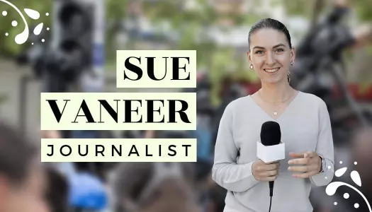 Elegant Simple Green Journalist Personal Business Card Template